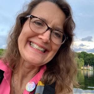 Meet your Posher, Donna